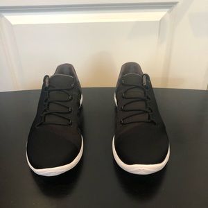 Under Armour Street Precision Low women’s sneakers